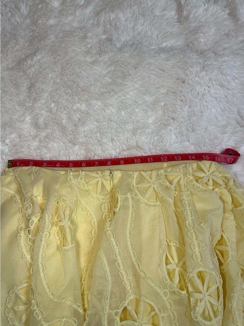 Bardot Jovie Babydoll Mini Dress Butter Yellow Cutout Balloon Sleeve L 8 - Picture 13 of 16
